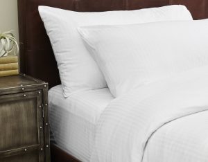 CENTIMA: Funda Queen 42"x40" Blanca