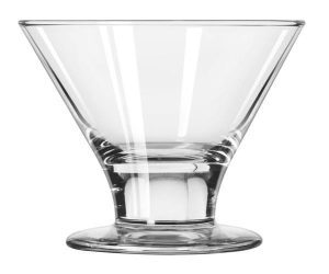 EMBASSY: Copa de Mini Martini o Postre de 8 Onzas