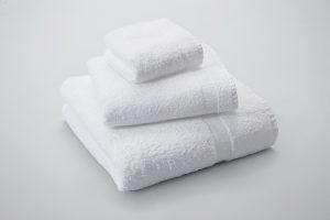 EUROCLASSIQUE: Toalla Facial 13"x13" Blanca
