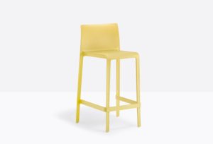 Barstool modelo VOLT apilabe COLOR GI (AMARILLO)