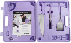 Kit de cocina para alergicos incluye pinza, cuchillo, termometro, espatula y tabla para cortar