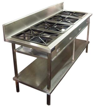 Cocina lineal de 3 quemadores, fabricada en acero inox 430.   Dimensiones de  80" x 21" x 32".