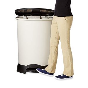 Basurero con pedal color platino claro 30gal/113lt