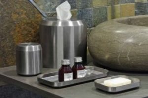 Recipiente con tapa fabricado de acero inoxidable (accesorio para baño)